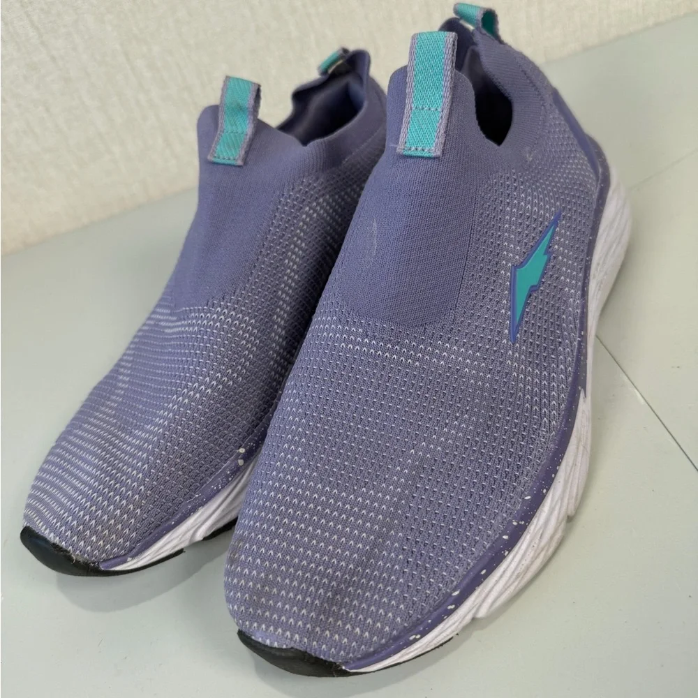 Avia Athletic Shoes Women 8.5 Purple Easy On Comfort Sneakers‎ Light Weight